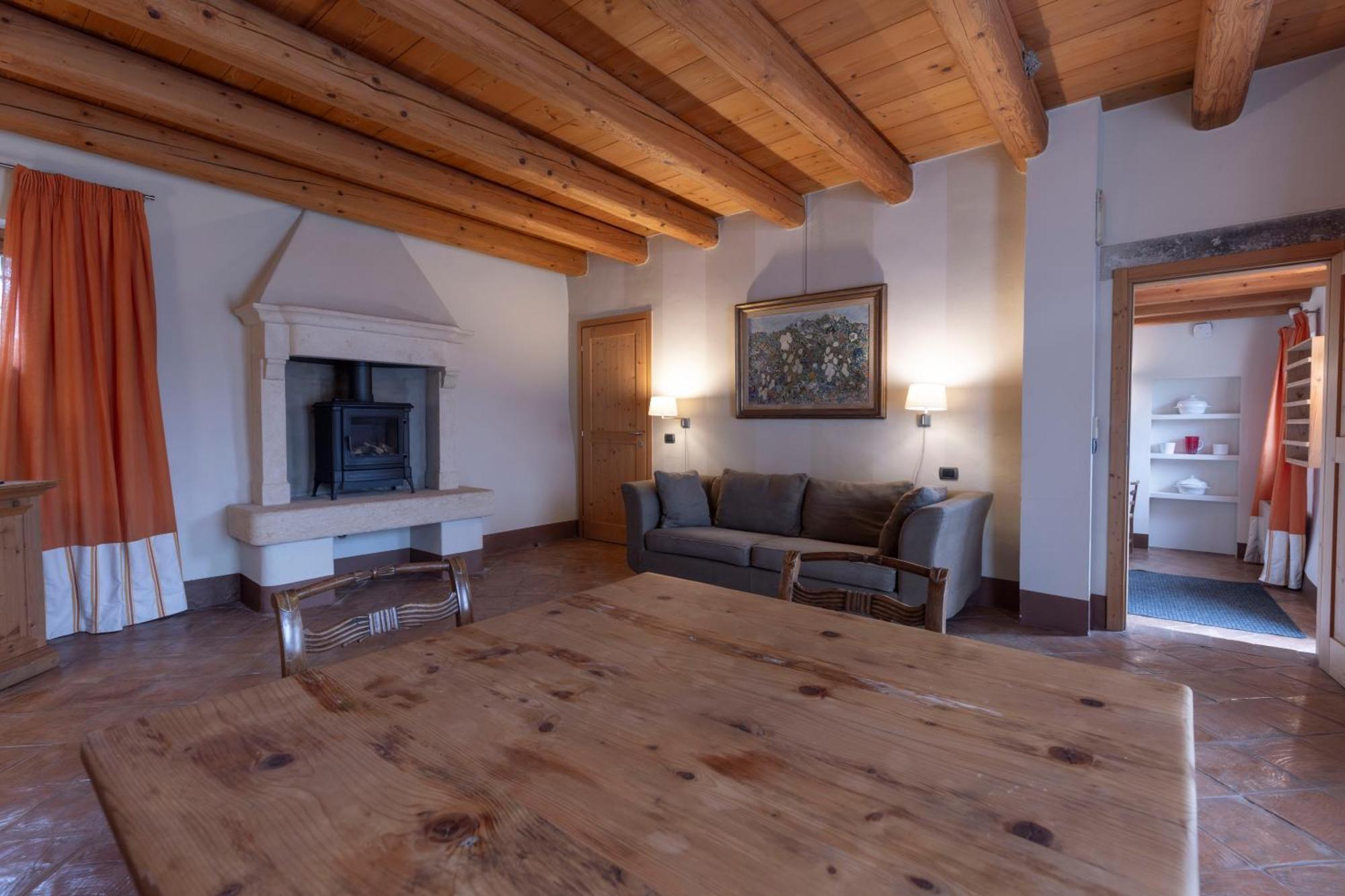 בית הארחה פסקיארה דל גארדה 	Cascina Girolda מראה חיצוני תמונה