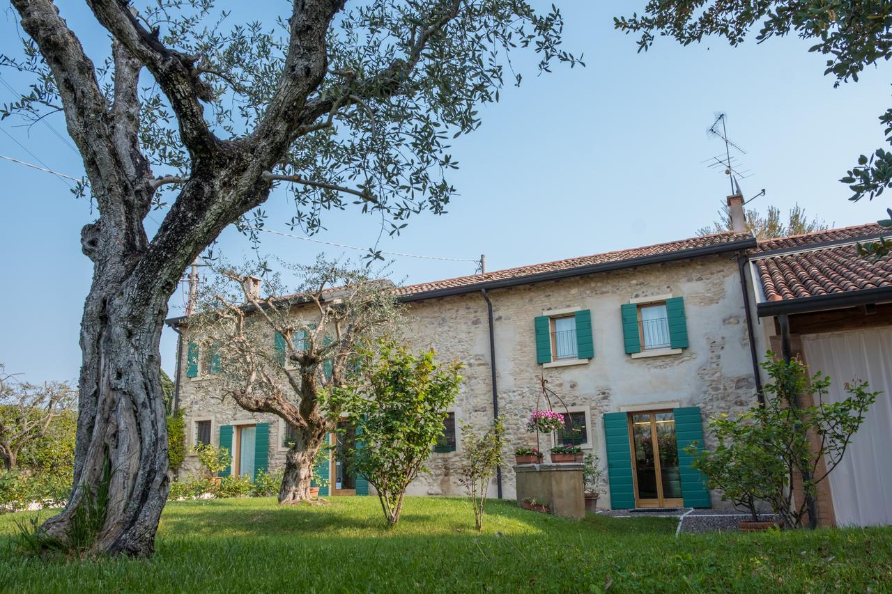 בית הארחה פסקיארה דל גארדה 	Cascina Girolda מראה חיצוני תמונה
